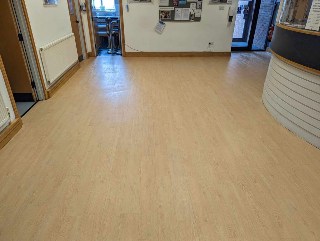 Best Commercial Hardfloor Cleaning
